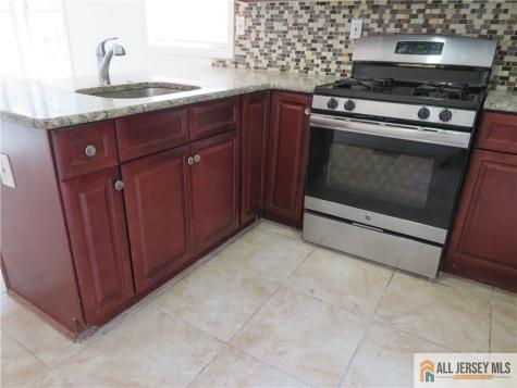 71 Erie Street Elizabeth NJ 07206