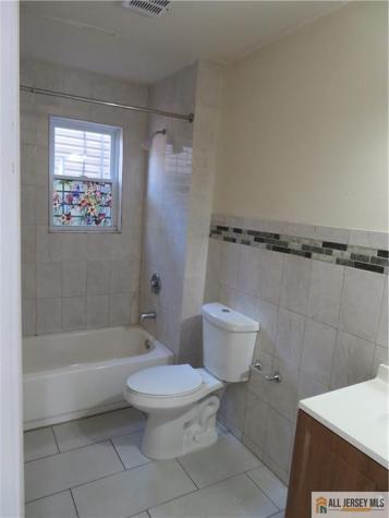 71 Erie Street Elizabeth NJ 07206