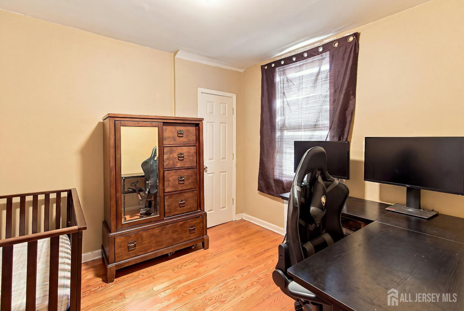 40 Throop Avenue New Brunswick NJ 08901