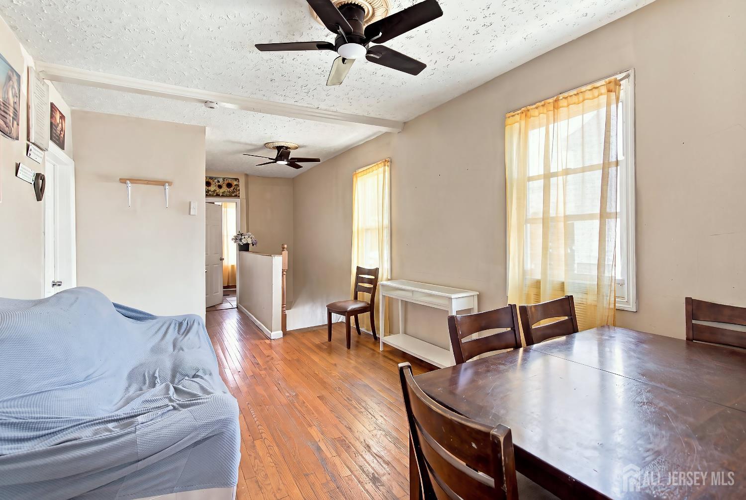 40 Throop Avenue New Brunswick NJ 08901