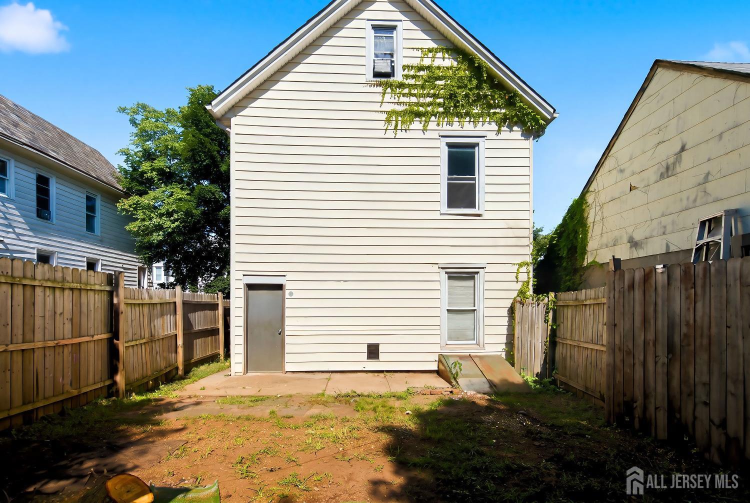 40 Throop Avenue New Brunswick NJ 08901