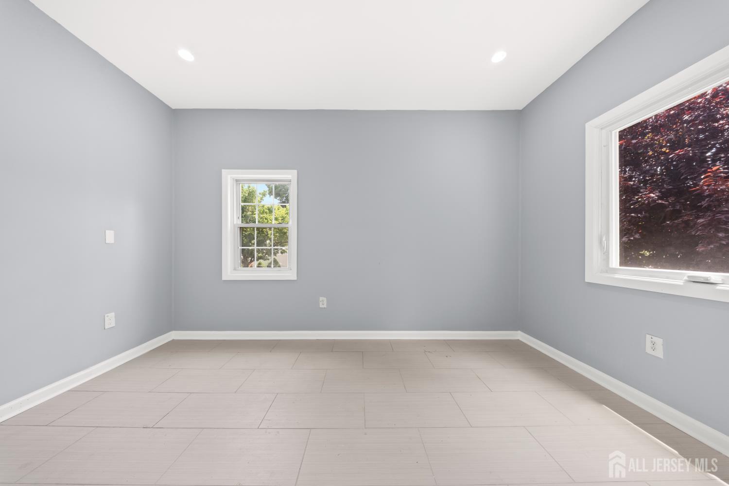 700-702 Park Avenue Elizabeth NJ 07208