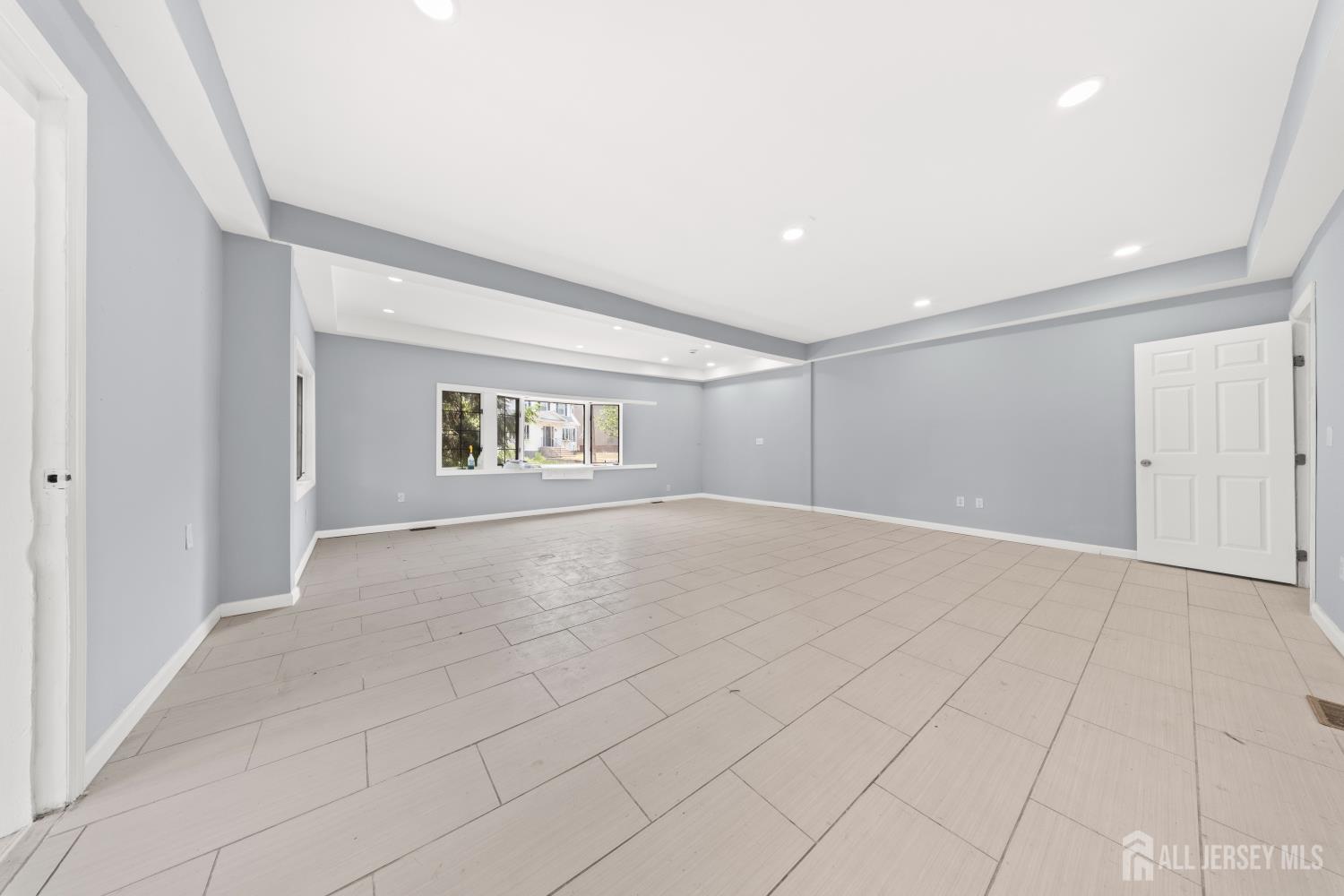 700-702 Park Avenue Elizabeth NJ 07208