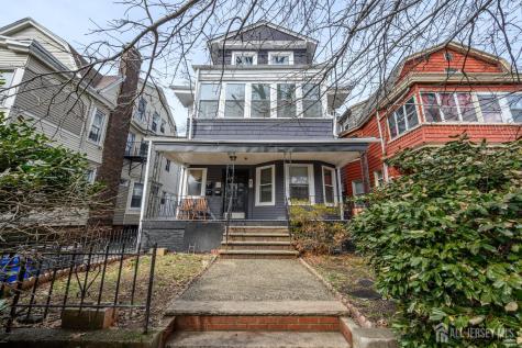 1053 Hunterdon Street Newark NJ 07112