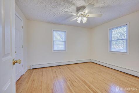 551 Main Street Metuchen NJ 08840