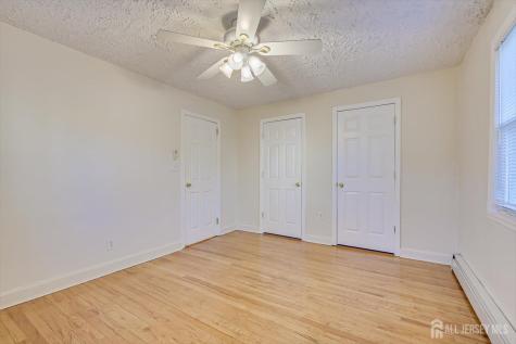 551 Main Street Metuchen NJ 08840