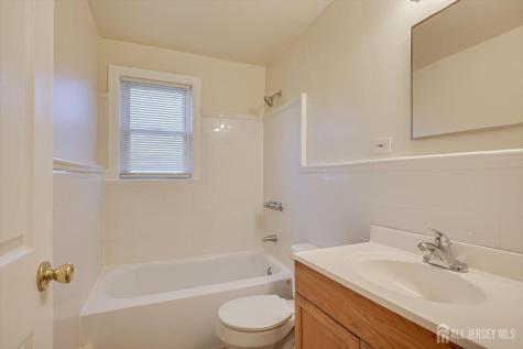 551 Main Street Metuchen NJ 08840