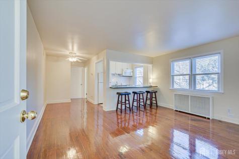 551 Main Street Metuchen NJ 08840