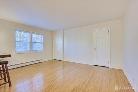 551 Main Street Metuchen NJ 08840