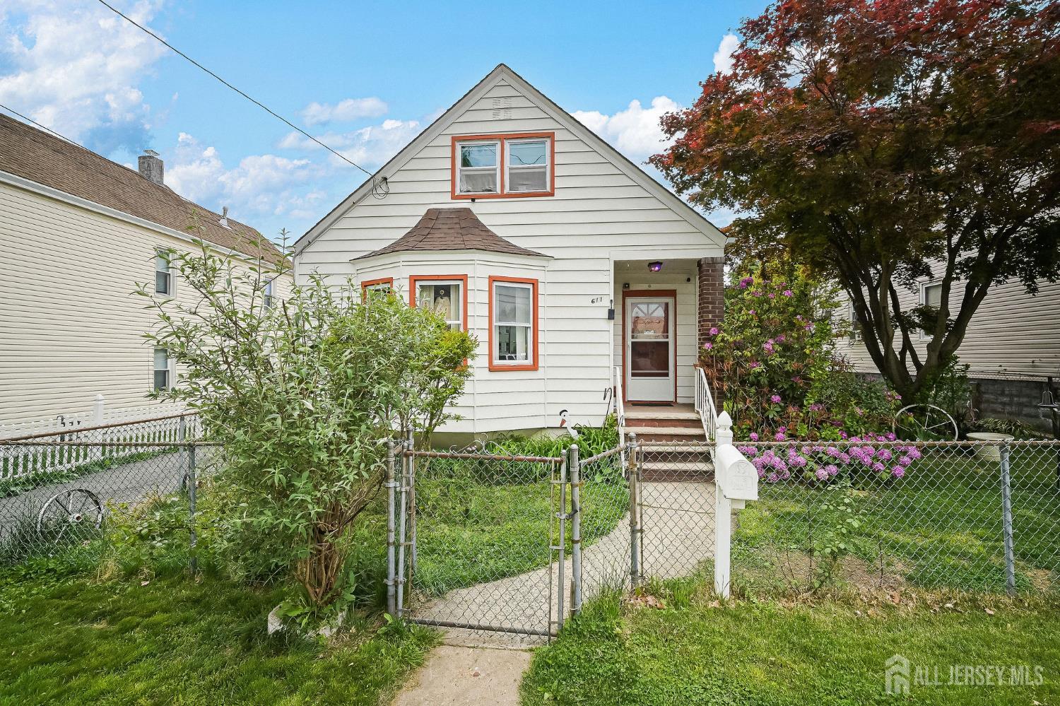 611 Pacific Avenue Perth Amboy NJ 08861