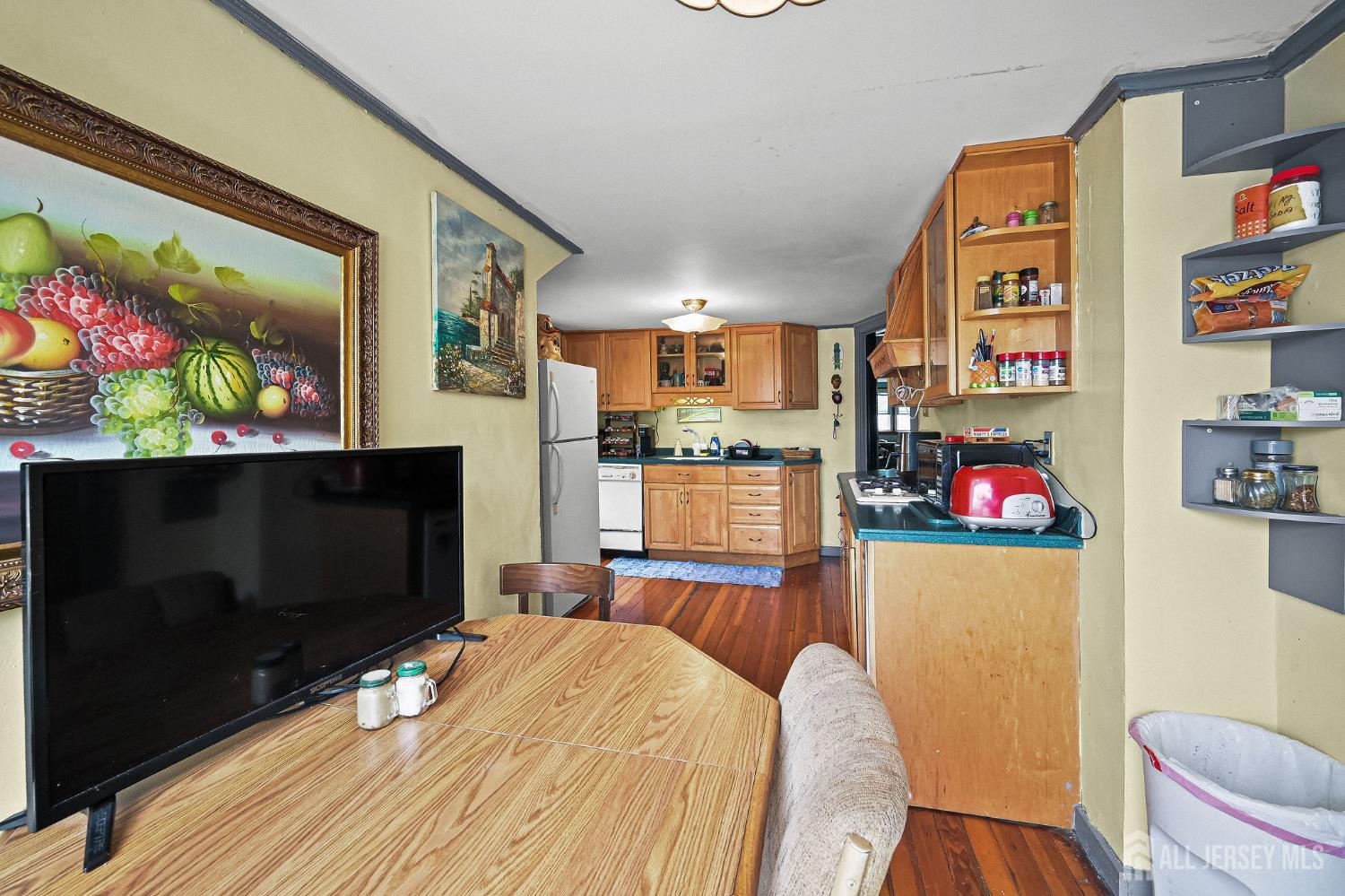 611 Pacific Avenue Perth Amboy NJ 08861