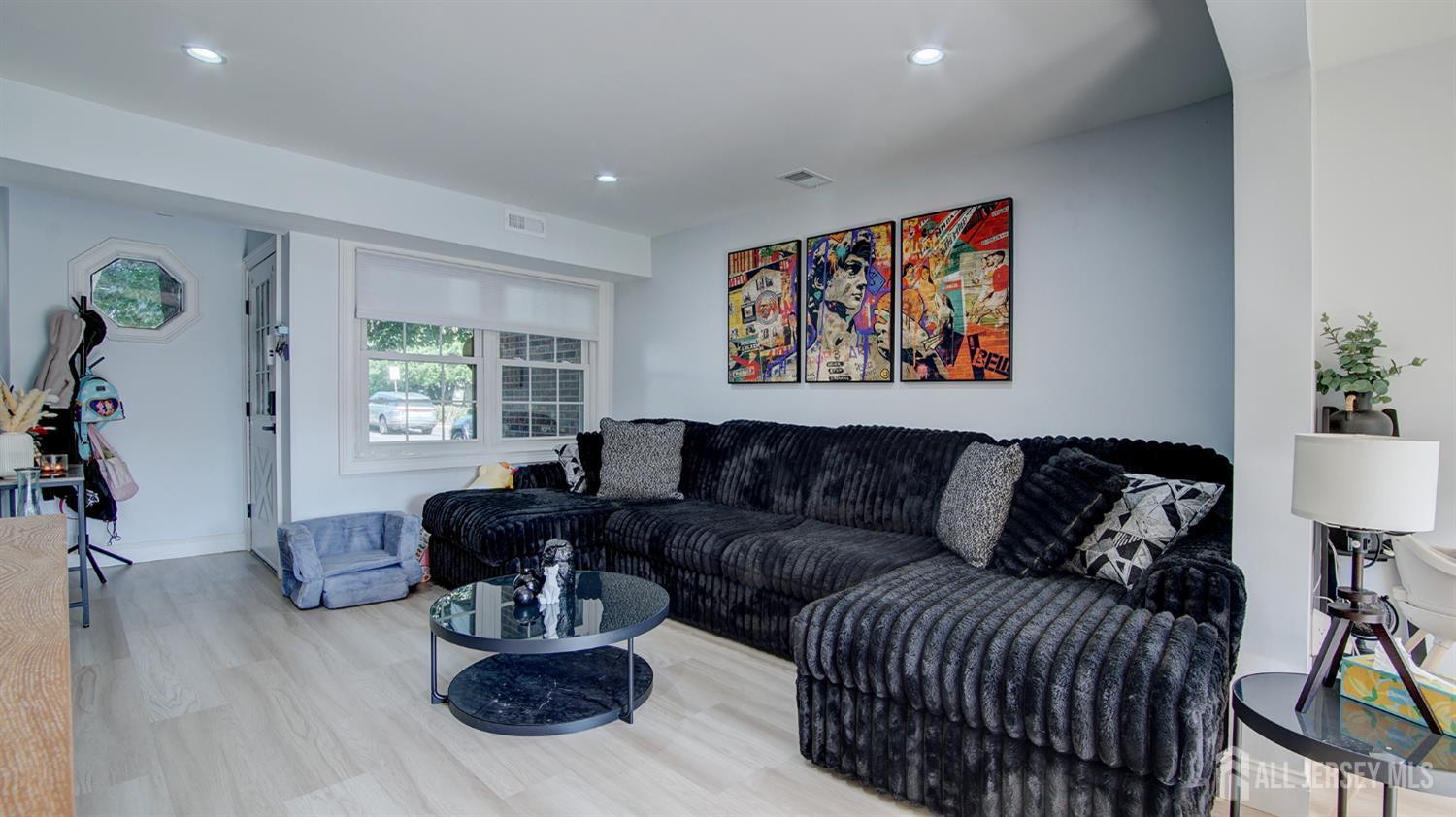62 Jefferson Drive Spotswood NJ 08884
