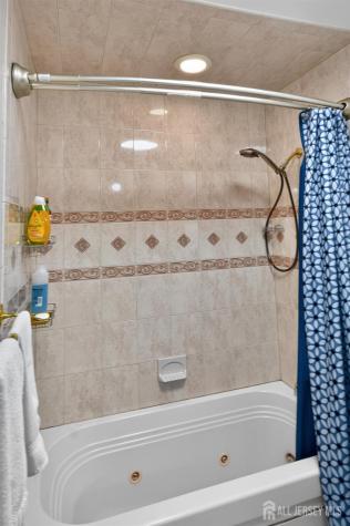 62 Macafee Road Franklin Twsp NJ 08873
