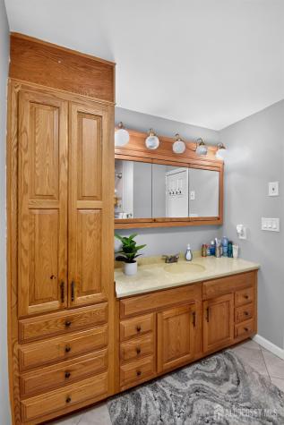 62 Macafee Road Franklin Twsp NJ 08873