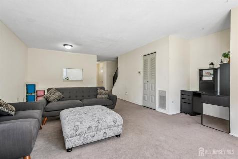289 Bromley Place East Brunswick NJ 08816
