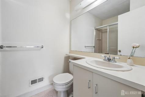 289 Bromley Place East Brunswick NJ 08816