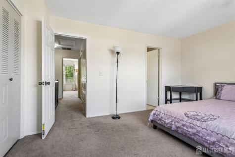 289 Bromley Place East Brunswick NJ 08816