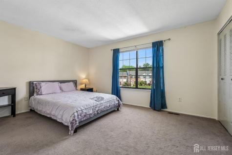 289 Bromley Place East Brunswick NJ 08816