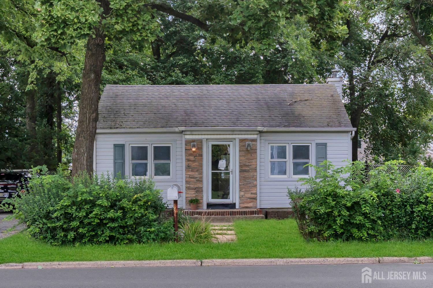 719 Cliffwood Avenue Keyport NJ 07735