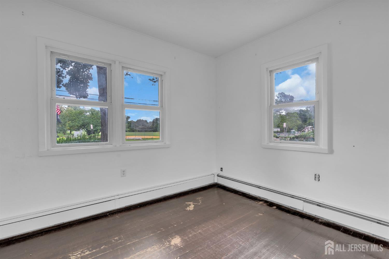 719 Cliffwood Avenue Keyport NJ 07735
