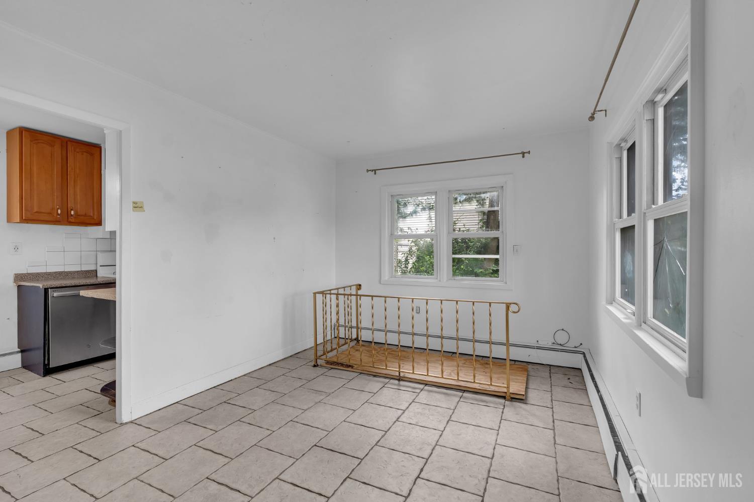 719 Cliffwood Avenue Keyport NJ 07735