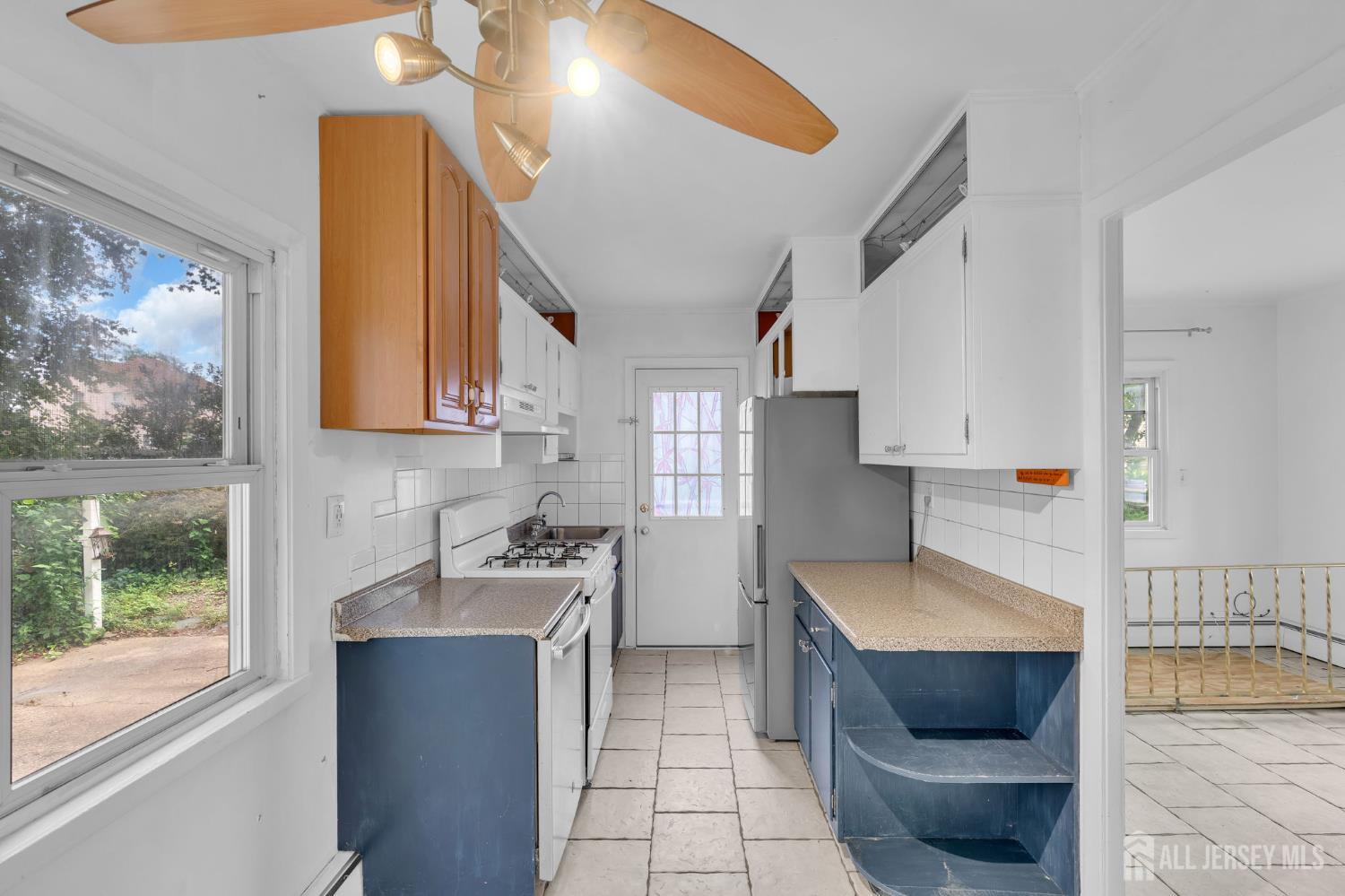 719 Cliffwood Avenue Keyport NJ 07735