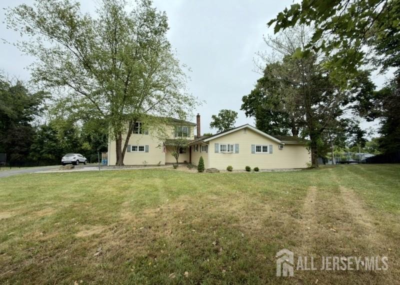 24 Beardslee Road Franklin Twsp NJ 08844