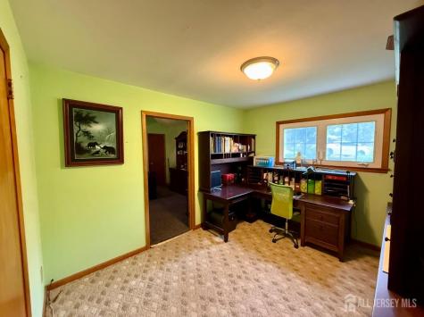 24 Beardslee Road Franklin Twsp NJ 08844