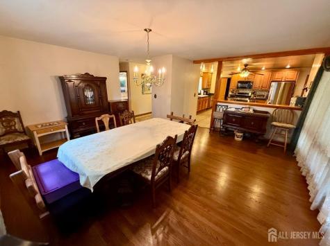 24 Beardslee Road Franklin Twsp NJ 08844