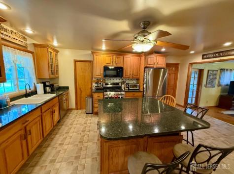 24 Beardslee Road Franklin Twsp NJ 08844