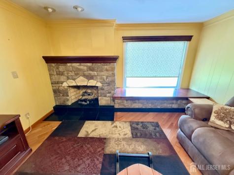 24 Beardslee Road Franklin Twsp NJ 08844