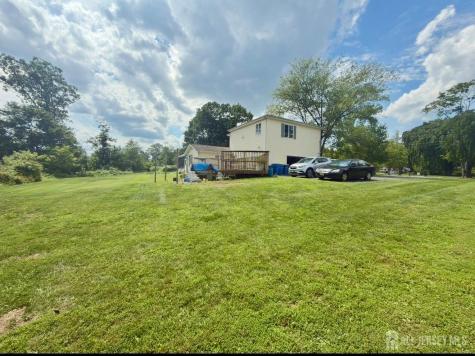 24 Beardslee Road Franklin Twsp NJ 08844