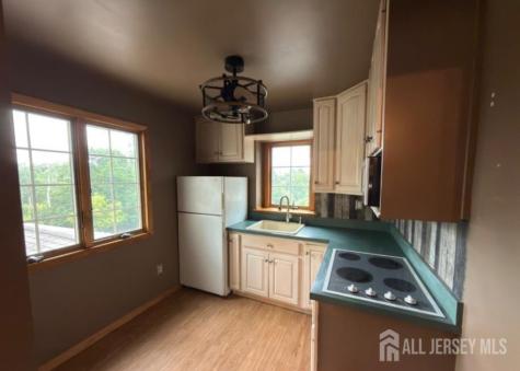 24 Beardslee Road Franklin Twsp NJ 08844