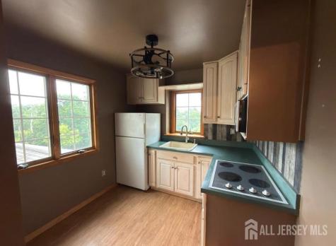 24 Beardslee Road Franklin Twsp NJ 08844