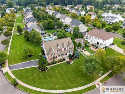 237 Leffler Circle Florence NJ 08518