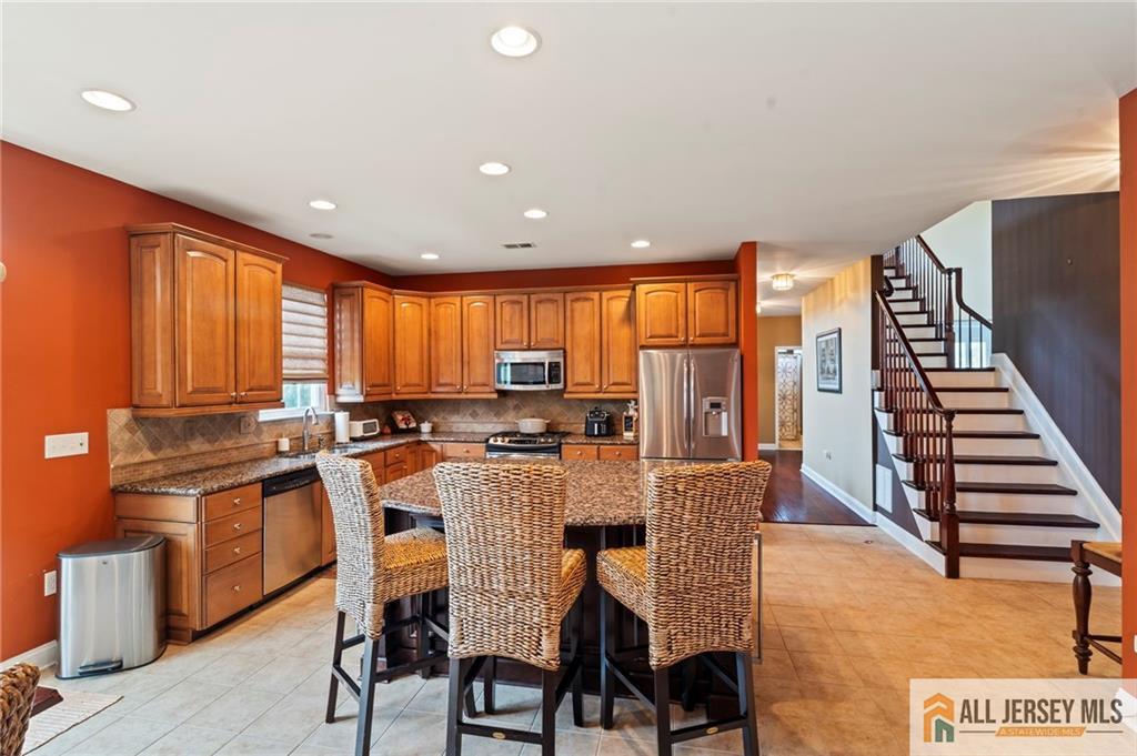 237 Leffler Circle Florence NJ 08518