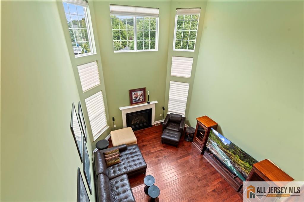 237 Leffler Circle Florence NJ 08518