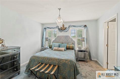 237 Leffler Circle Florence NJ 08518