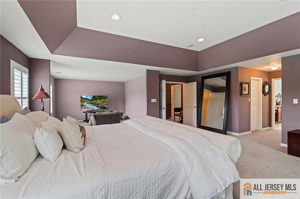 237 Leffler Circle Florence NJ 08518