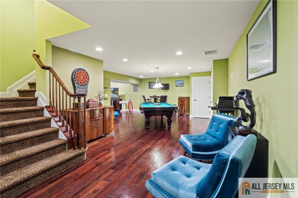 237 Leffler Circle Florence NJ 08518