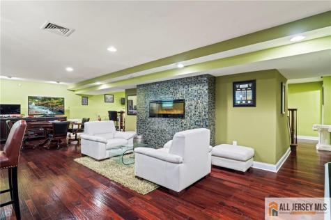 237 Leffler Circle Florence NJ 08518