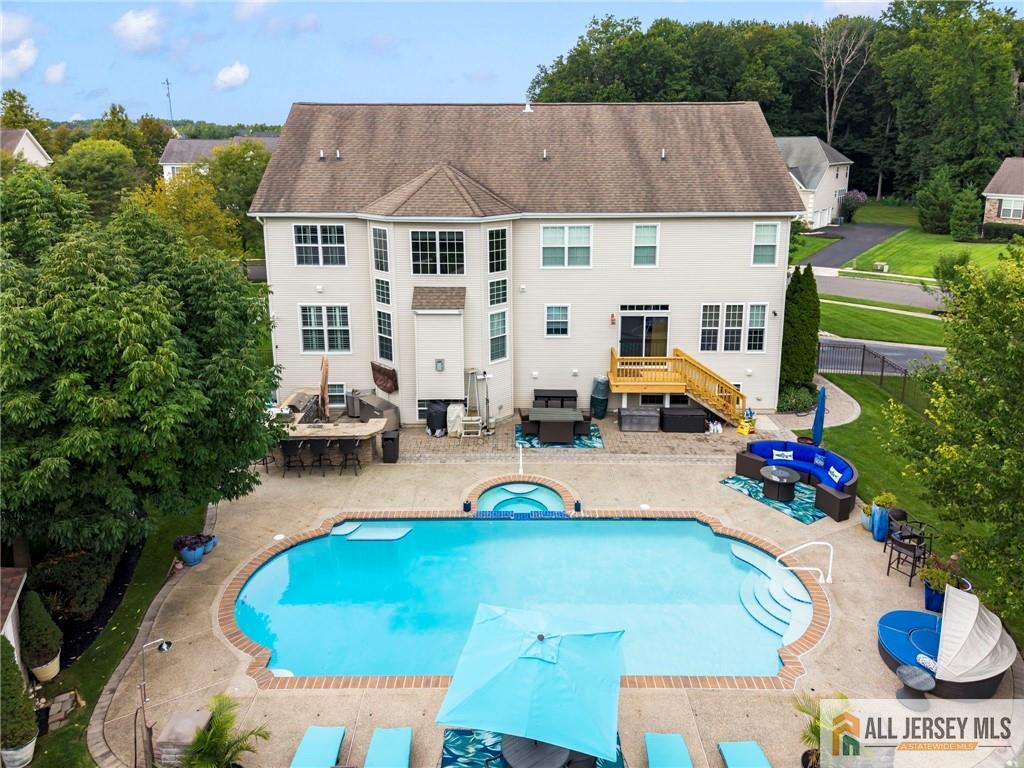 237 Leffler Circle Florence NJ 08518