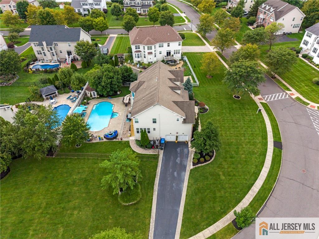 237 Leffler Circle Florence NJ 08518