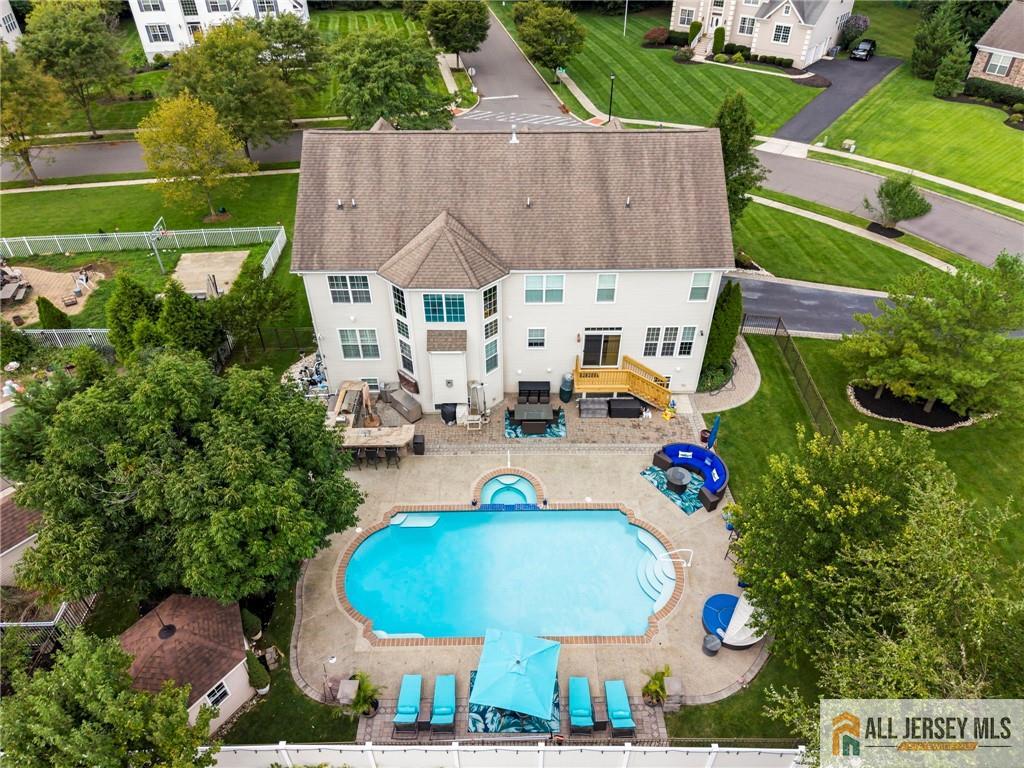 237 Leffler Circle Florence NJ 08518