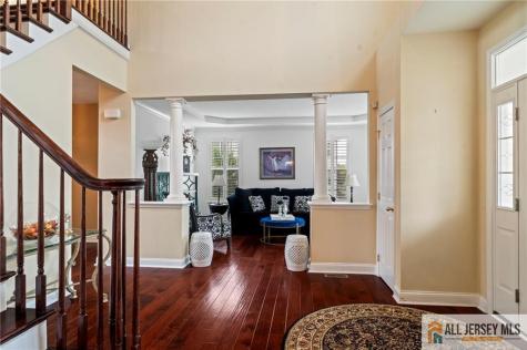 237 Leffler Circle Florence NJ 08518