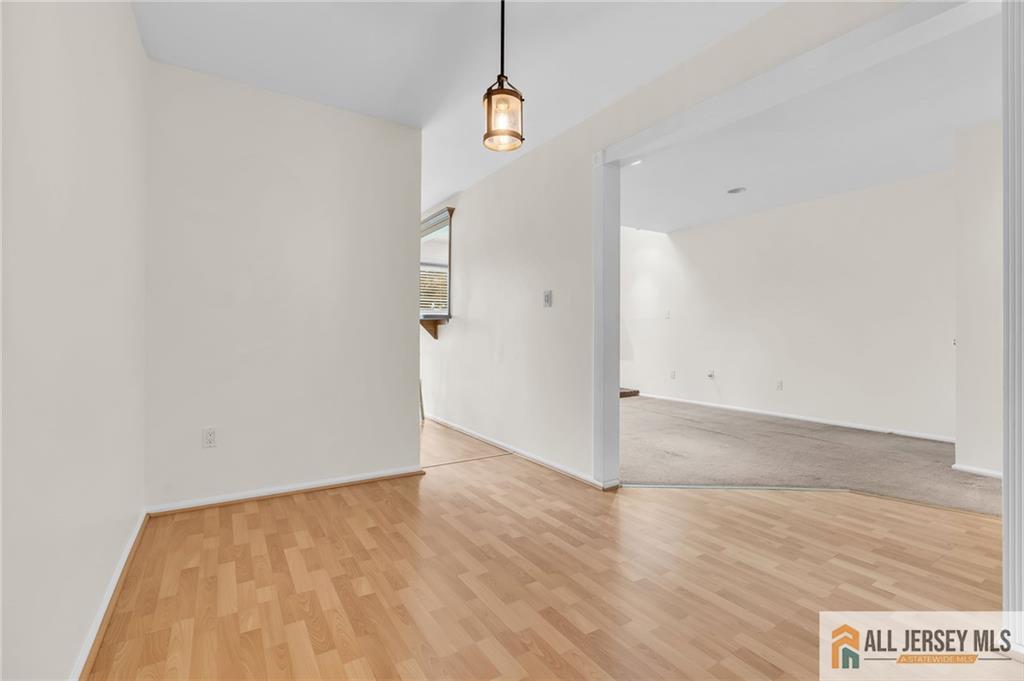 44 Hickory Court Jamesburg NJ 08831