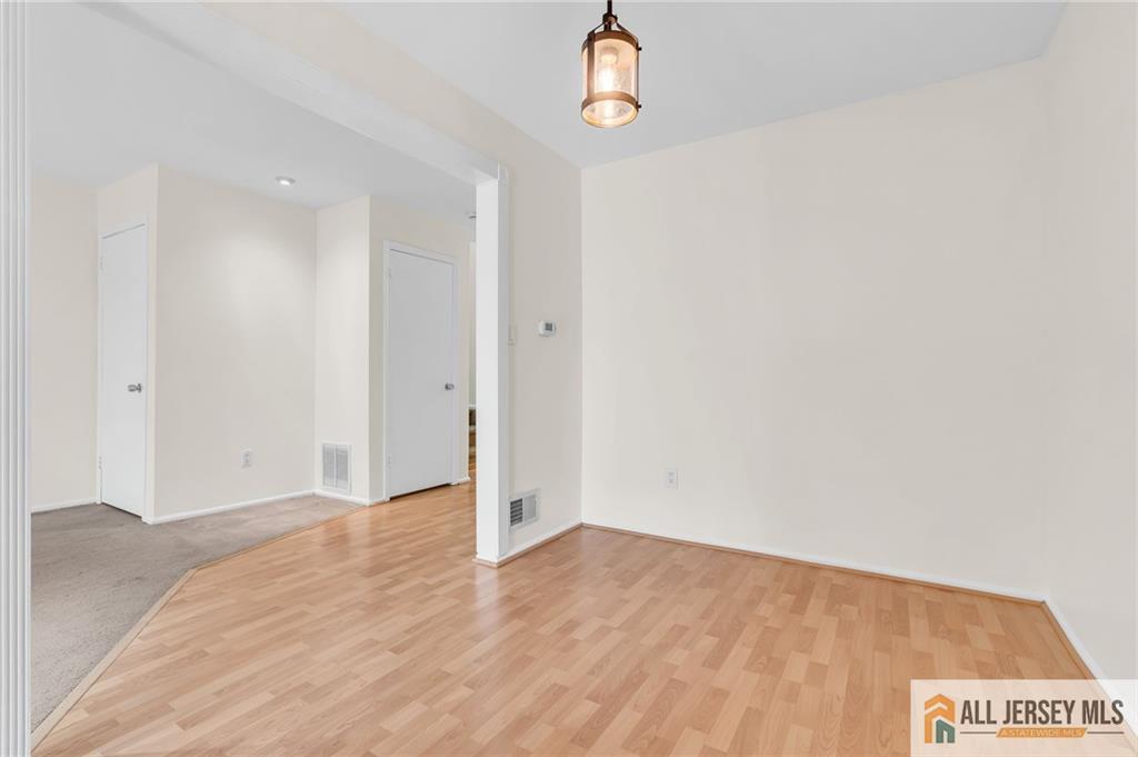 44 Hickory Court Jamesburg NJ 08831