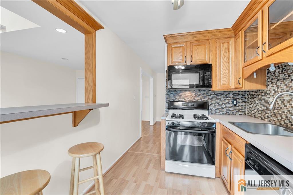 44 Hickory Court Jamesburg NJ 08831