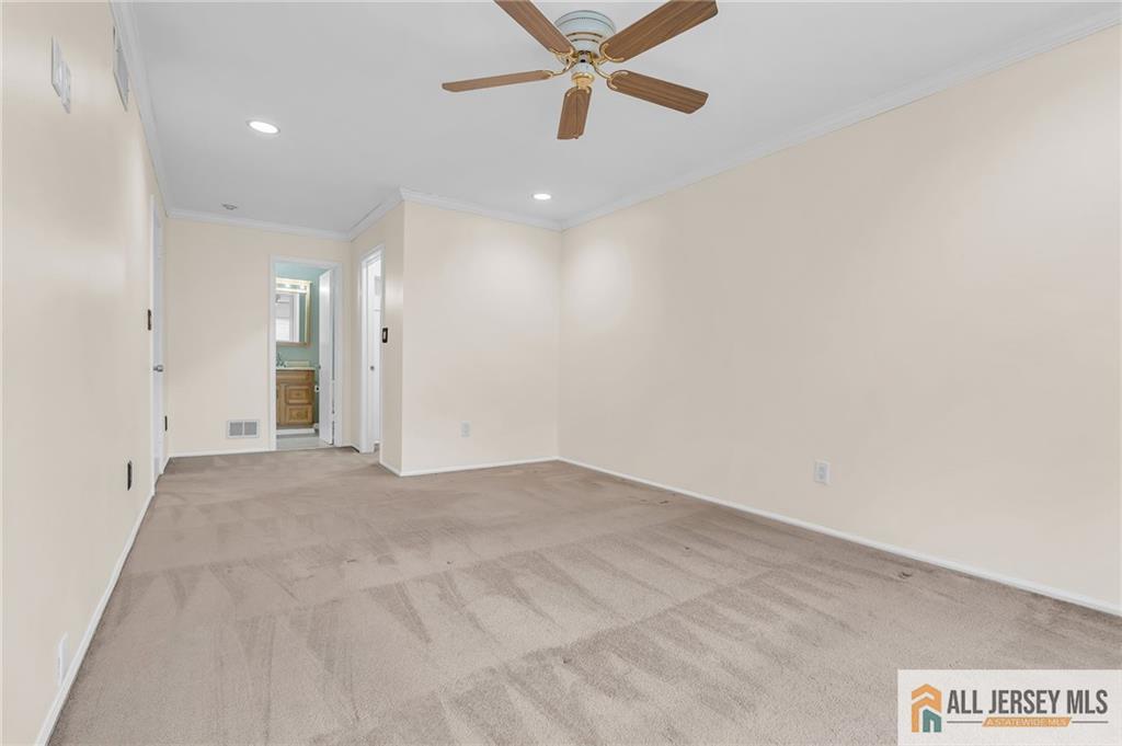 44 Hickory Court Jamesburg NJ 08831