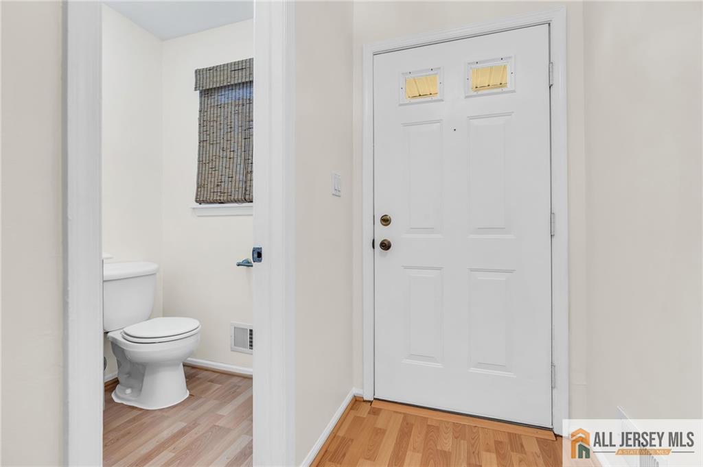 44 Hickory Court Jamesburg NJ 08831